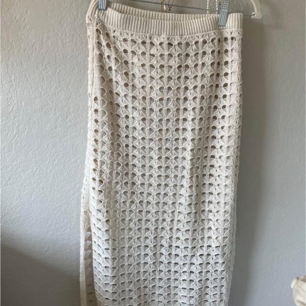 Elegant Cream Crochet Skirt